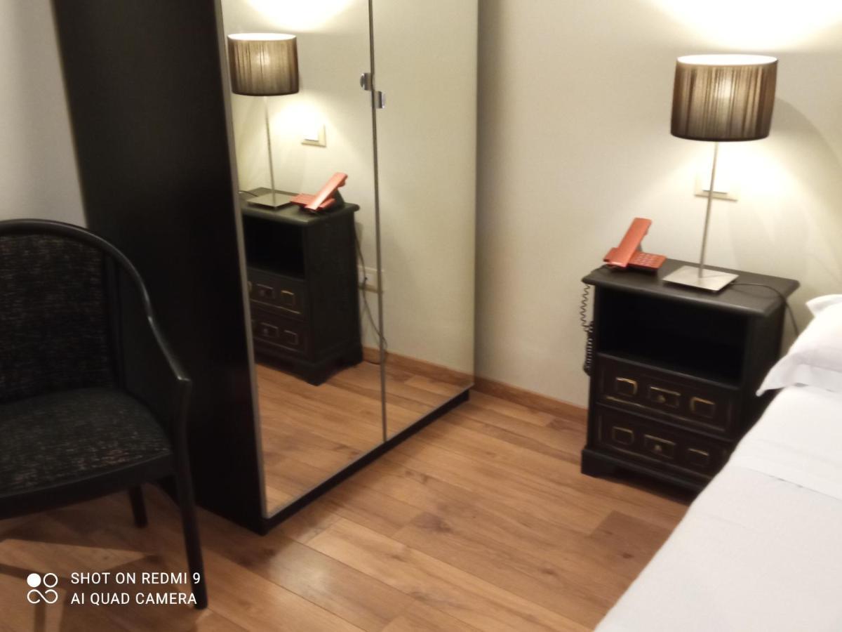 Hotel Touring Livorno Luaran gambar