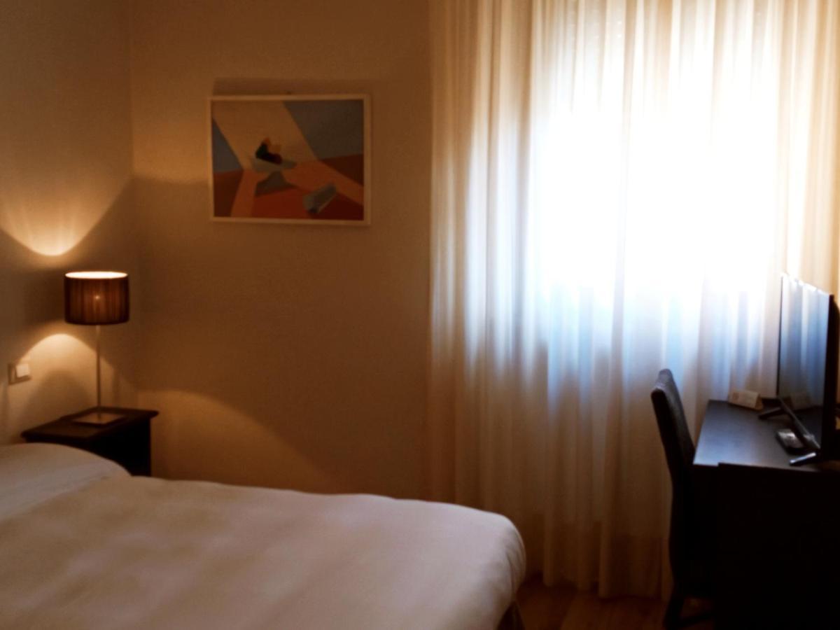 Hotel Touring Livorno Luaran gambar